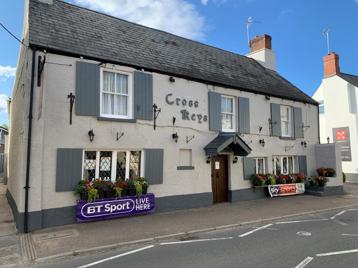 The Crosskeys Inn أوسك المظهر الخارجي الصورة